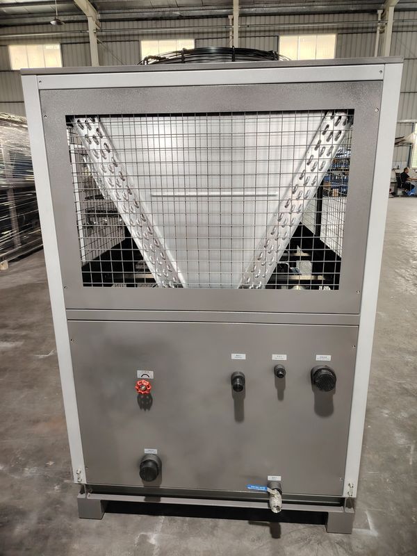 R134a Промышленный охладитель хладагента 110-480V Напряженный корпус и трубный испаритель