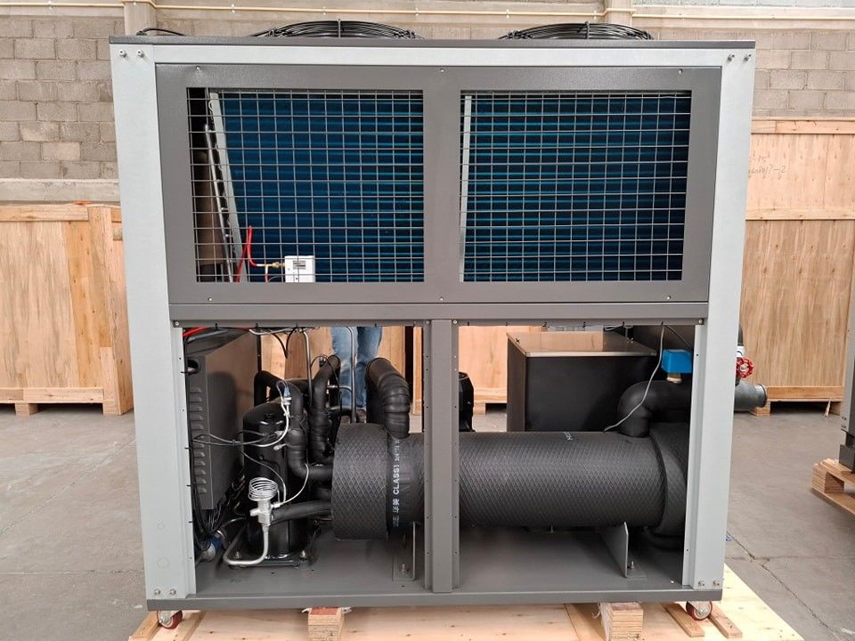 Промышленный охладитель воды 5HP Обработка пластика 5RT охлаждаемый воздухом охладитель для фармацевтического химического охлаждения Конденсатор медной трубы
